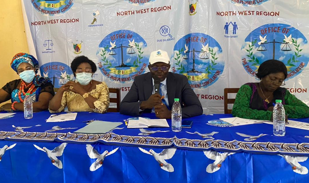 P-I-C Research Officer Nelson Ndi sandwiched by Bamenda 1 Council (L-R) Second Deputy Mayor Annatou Achap Abraham, First Deputy Mayor Ngwafu Anna Tanjang, & Secretary General Tebid Edith Endam